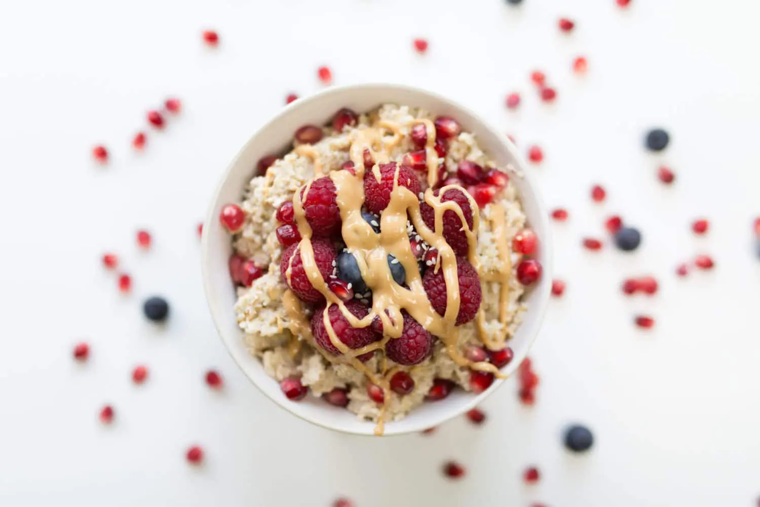 veganes-erdnuss-oatmeal-leonie-glowing3