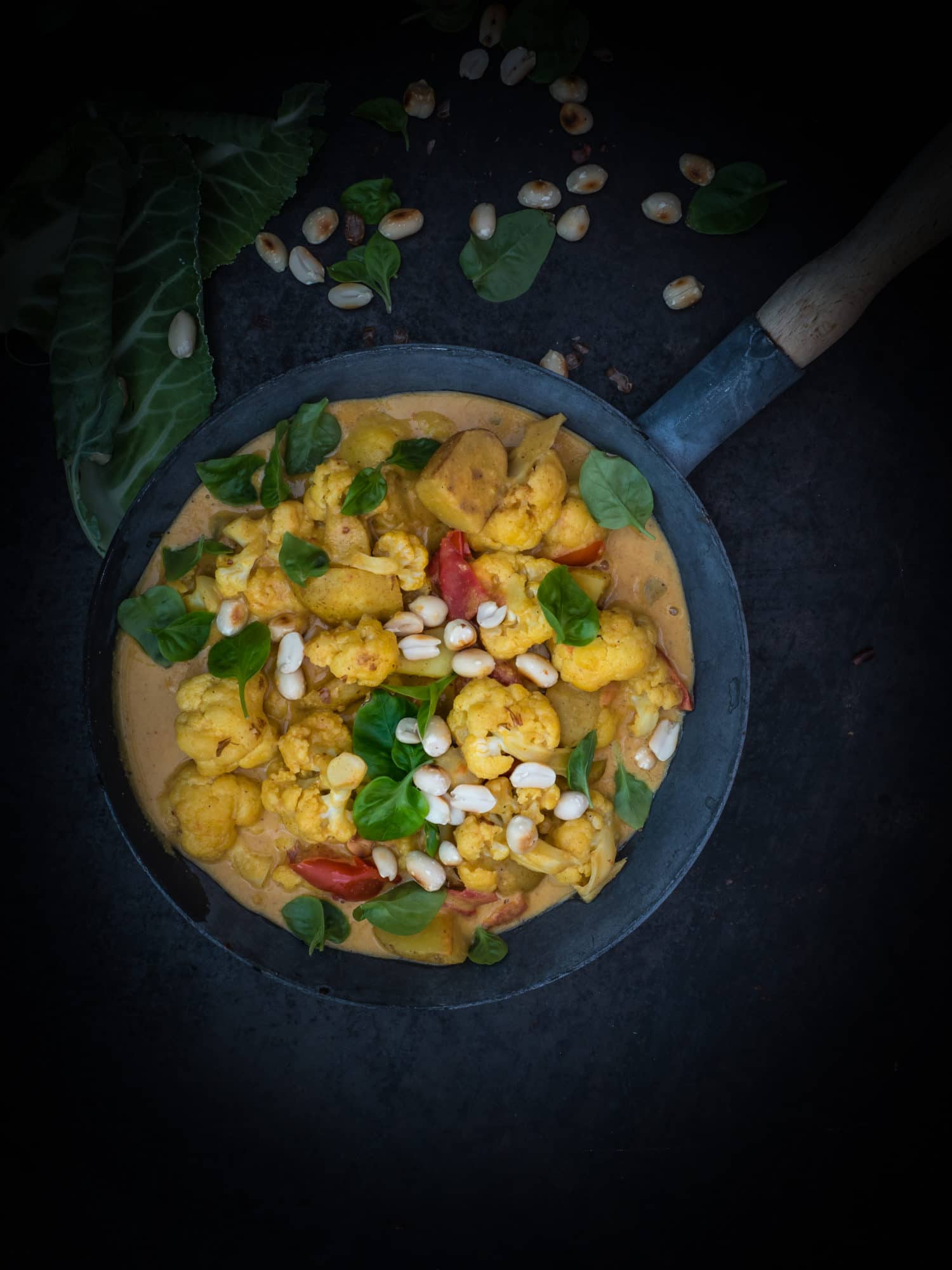 Blumenkohl Erdnuss Curry- Soulfood für alle Tage