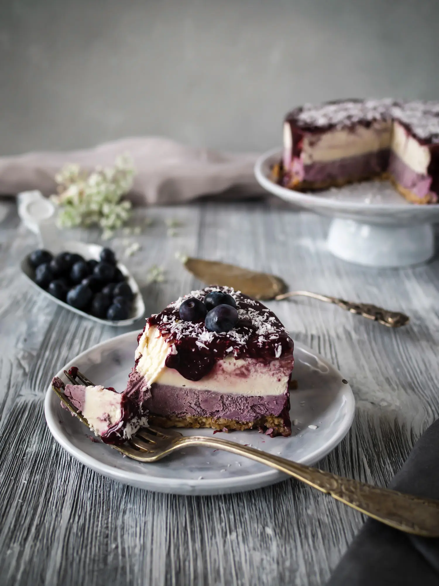 Roher Blaubeer Kokos Cheesecake