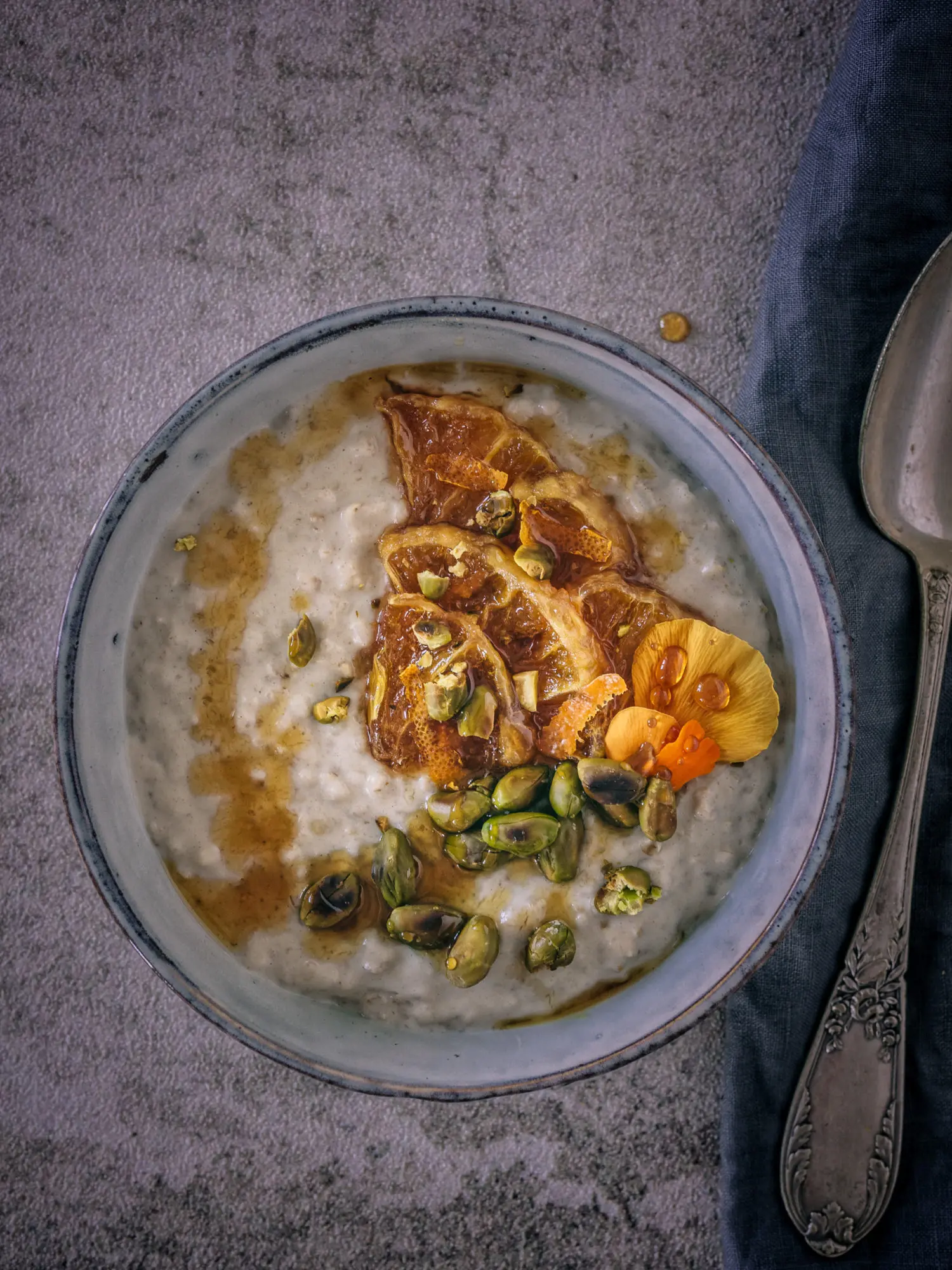 Tahina Porridge - warmes Frühstück