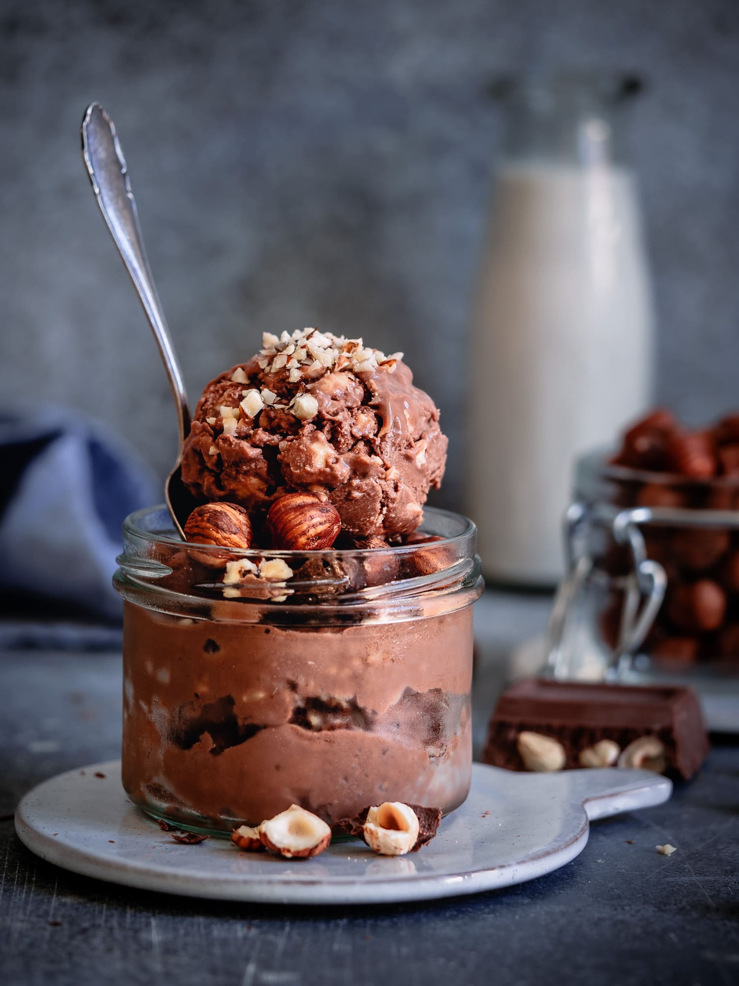 Veganes Schokoeis in der Schale @happy.mood.food