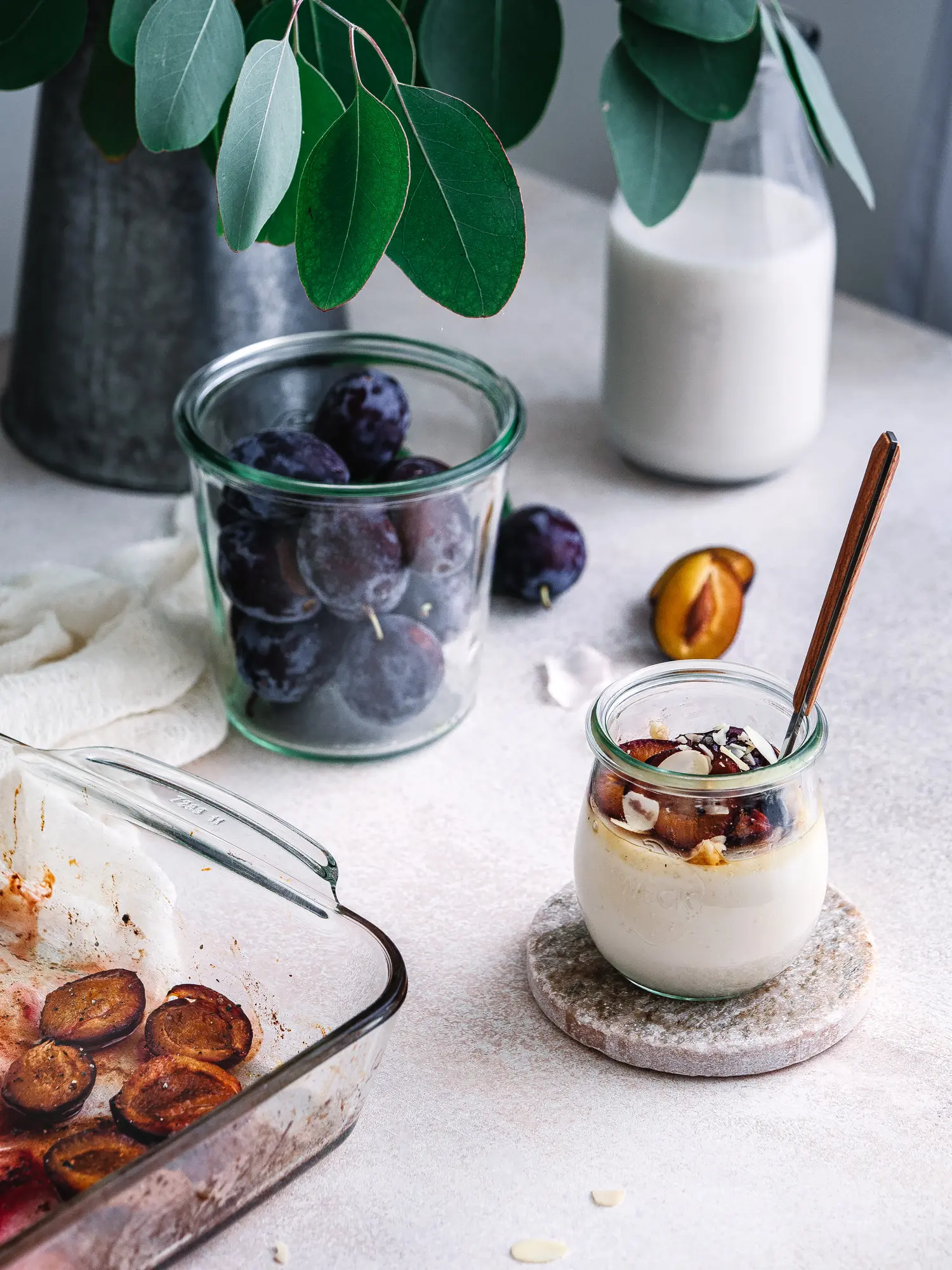 geröstete Zwetschgen mit Pudding