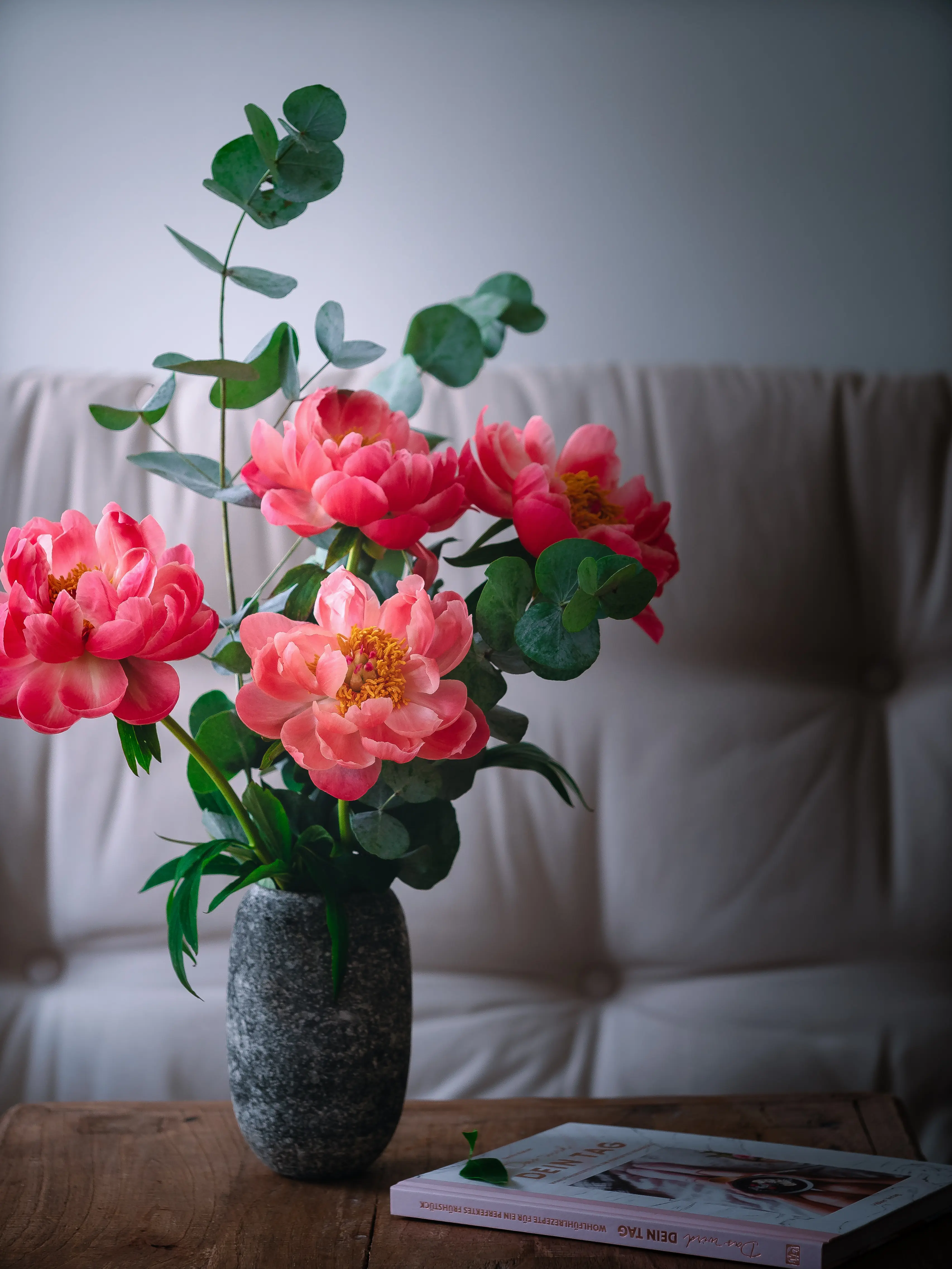 Stephanie Morfis Still Life & Flowers